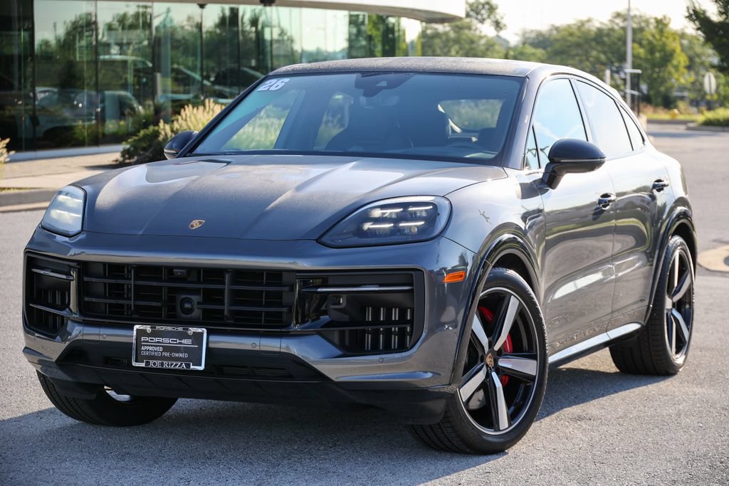 Certified 2025 Porsche Cayenne GTS AWD/4WD image 12