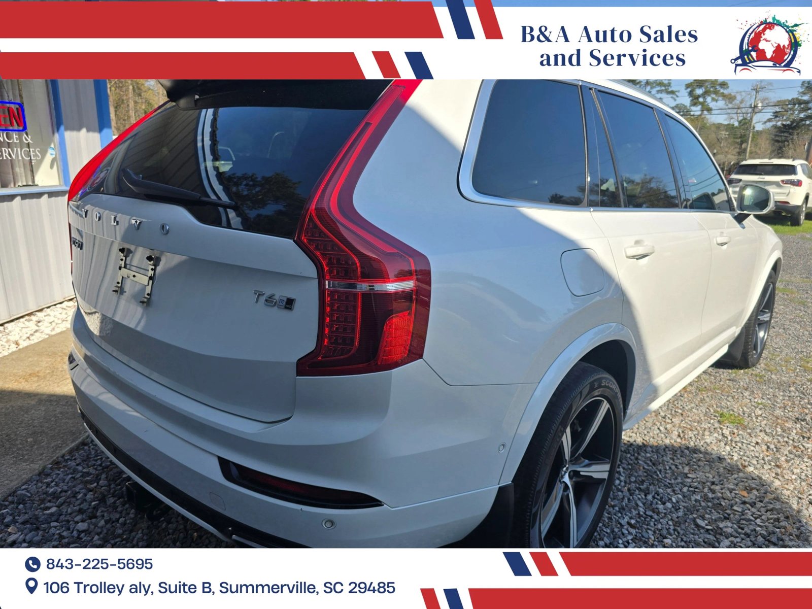 Used 2017 Volvo XC90 T6 R-Design w/ Vision Package AWD/4WD image 17