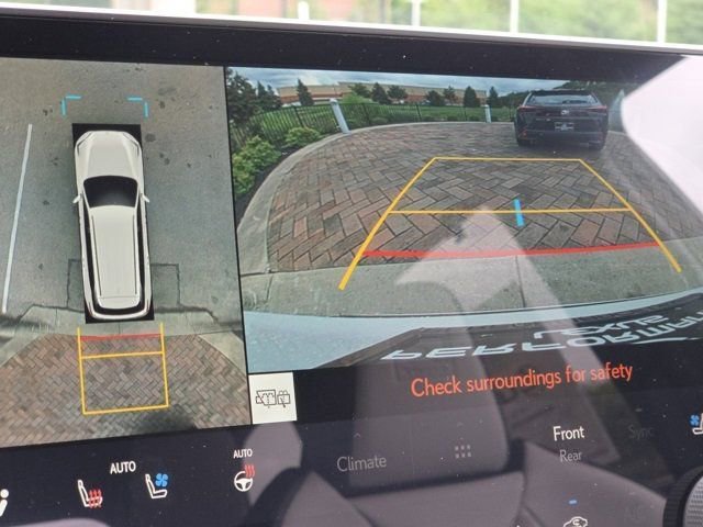 New 2025 Lexus TX 500h AWD image 13