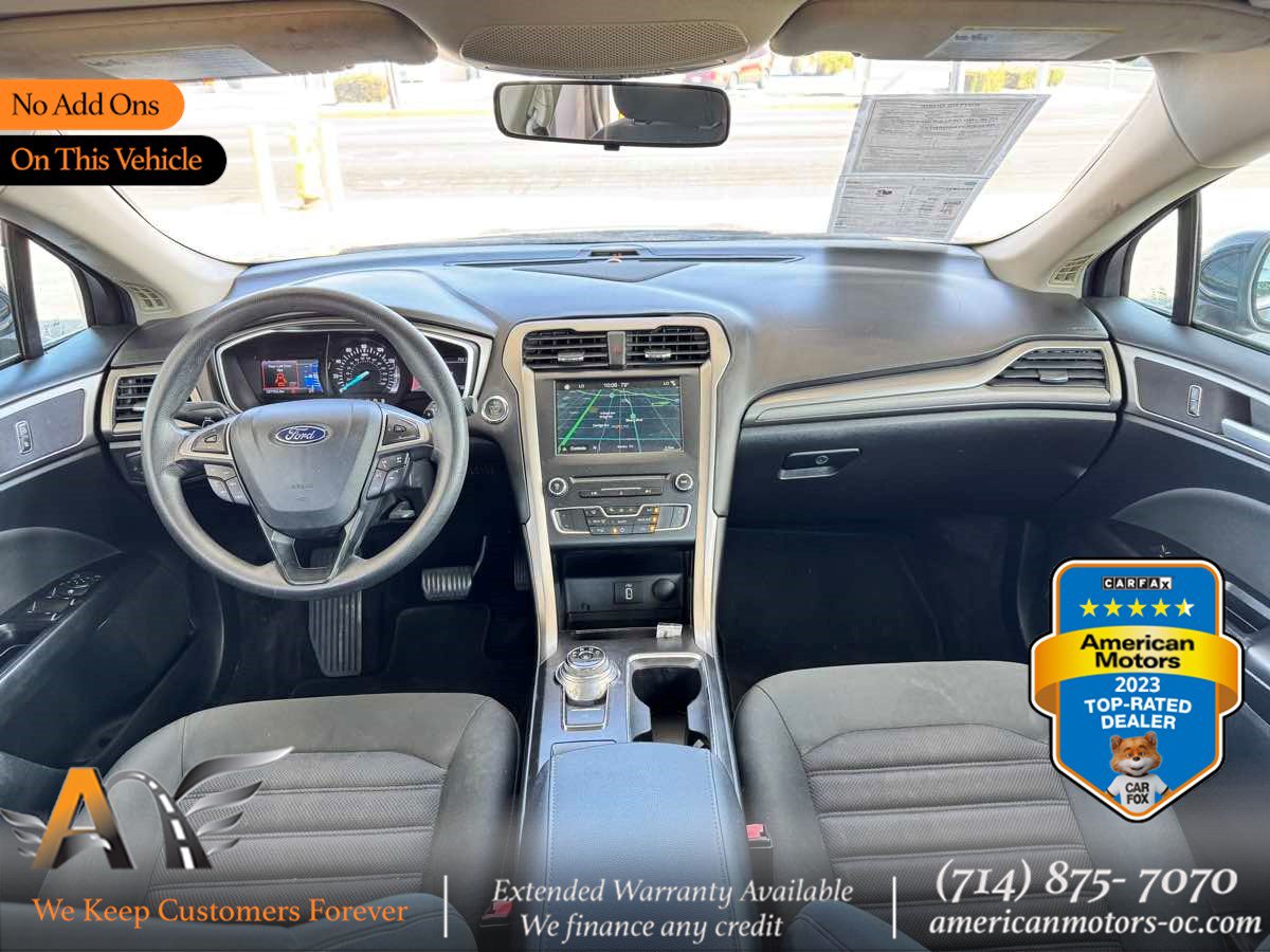 Used 2017 Ford Fusion SE w/ Fusion SE Technology Package FWD image 50