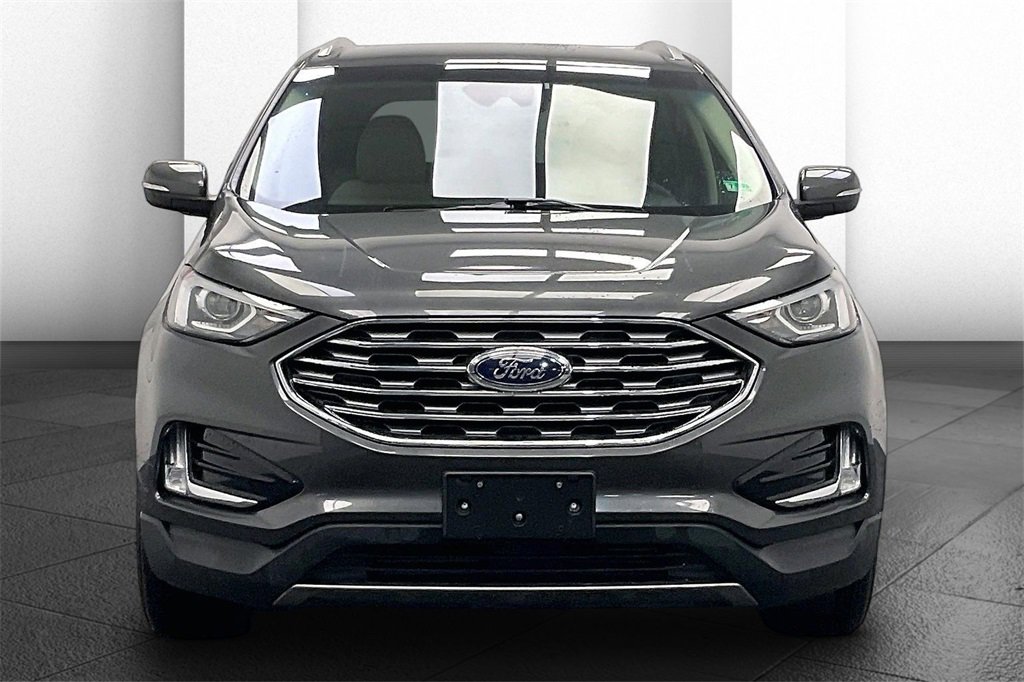 Used 2019 Ford Edge SEL w/ Equipment Group 201A image 2