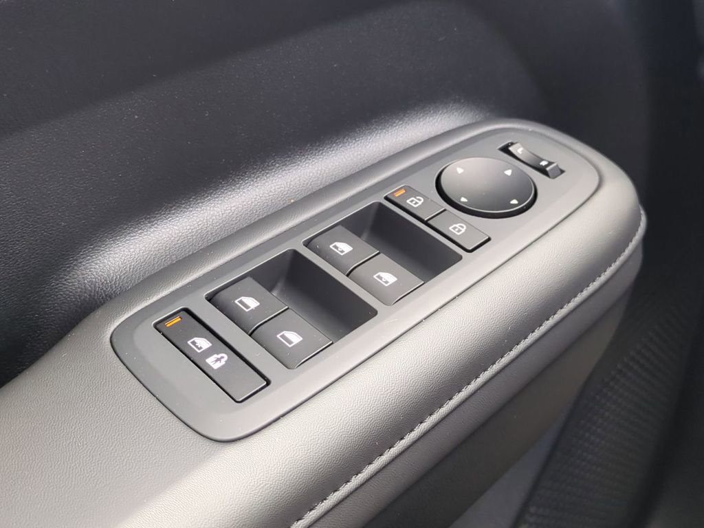 New 2026 Hyundai Santa Fe SEL image 30