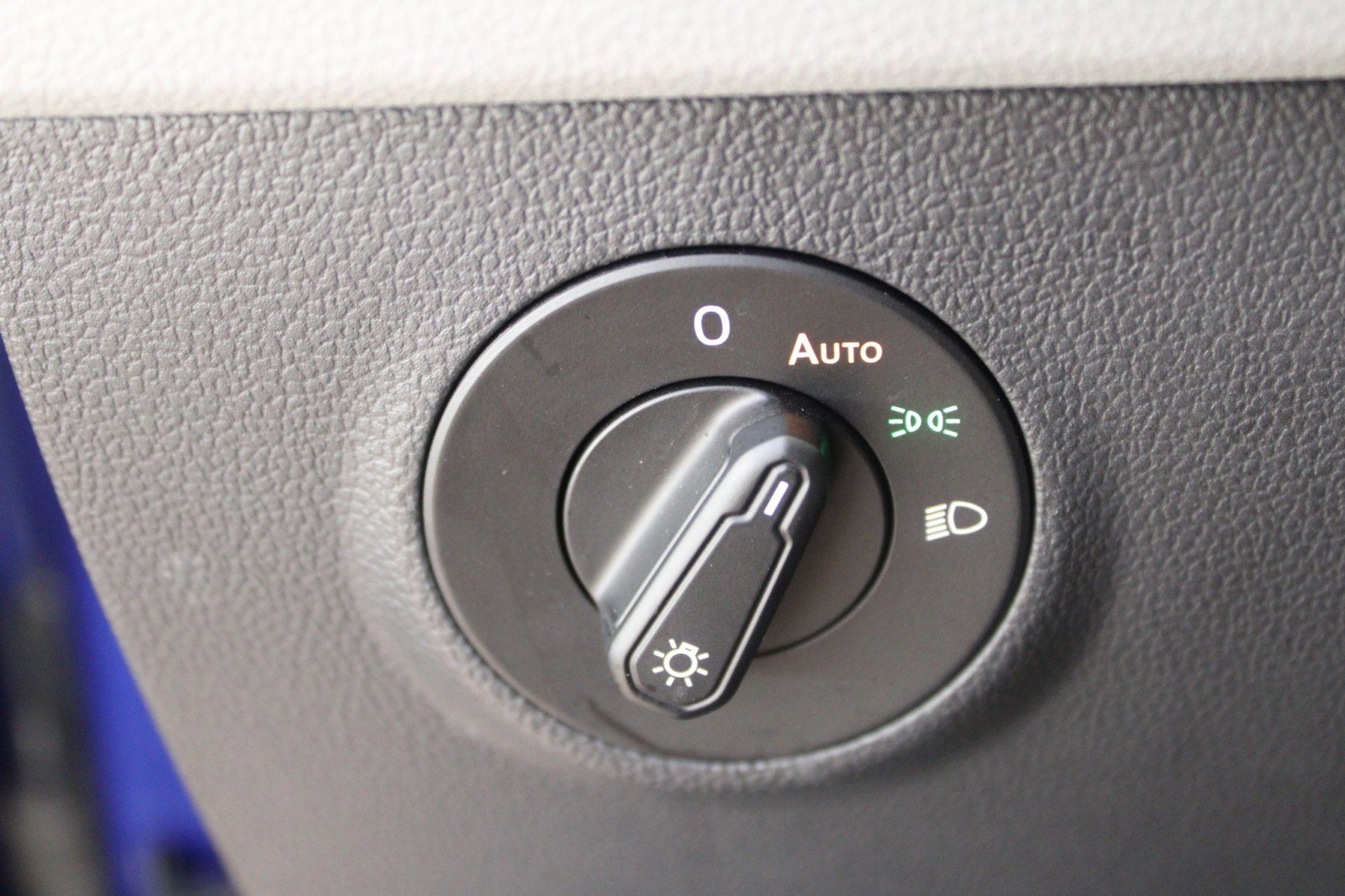 Used 2023 Volkswagen Taos S image 29