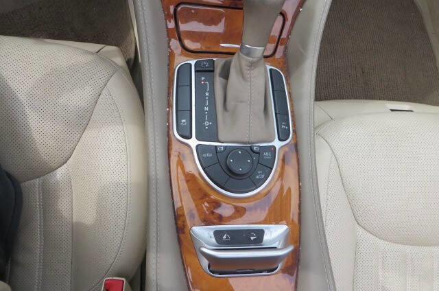 Used 2012 Mercedes-Benz SL 550 image 13