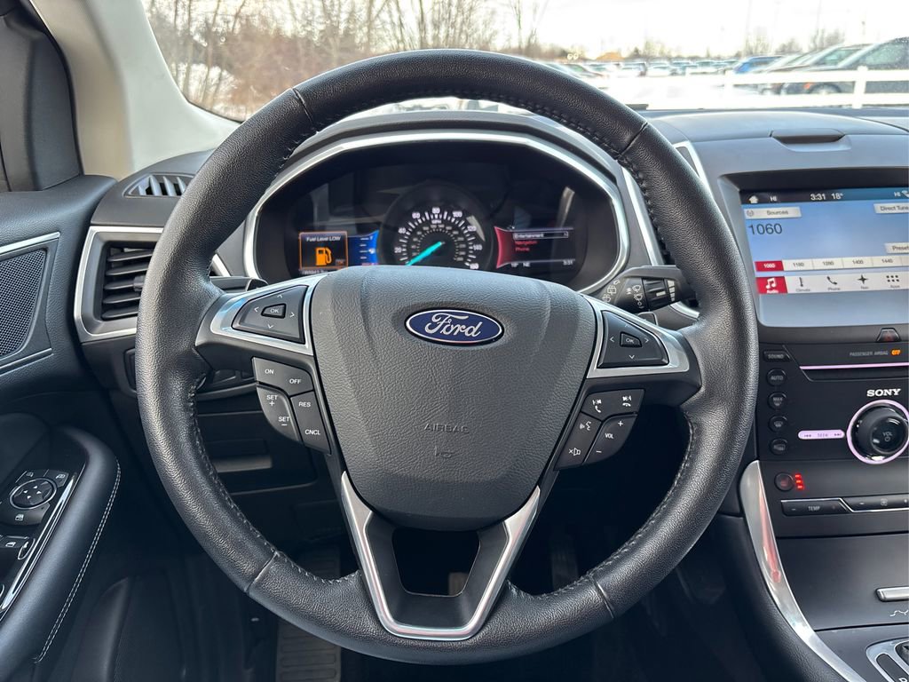 Used 2016 Ford Edge Titanium w/ Technology Package image 22