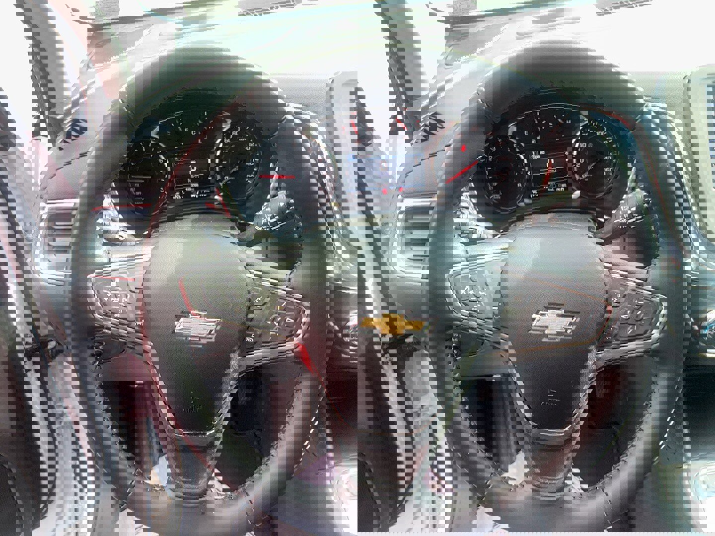 Used 2022 Chevrolet Equinox LT image 13