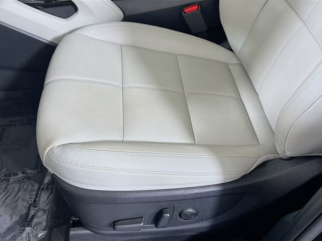 Used 2025 Kia Telluride EX w/ EX Captain's Chair Package AWD/4WD image 20