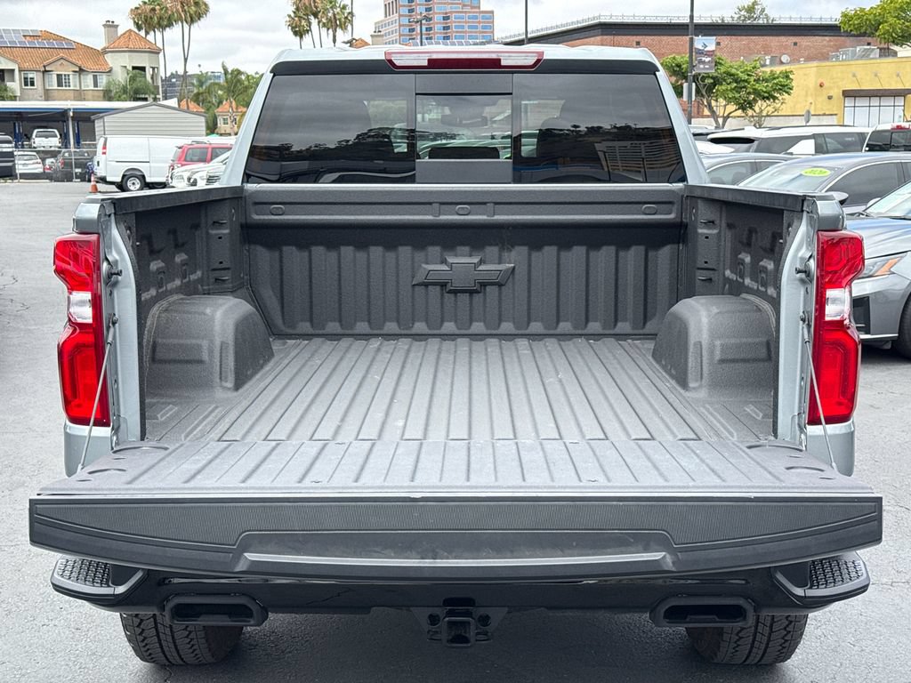 Used 2026 Chevrolet Silverado 1500 LT Trail Boss w/ LT Trail Boss Premium Package AWD/4WD image 12