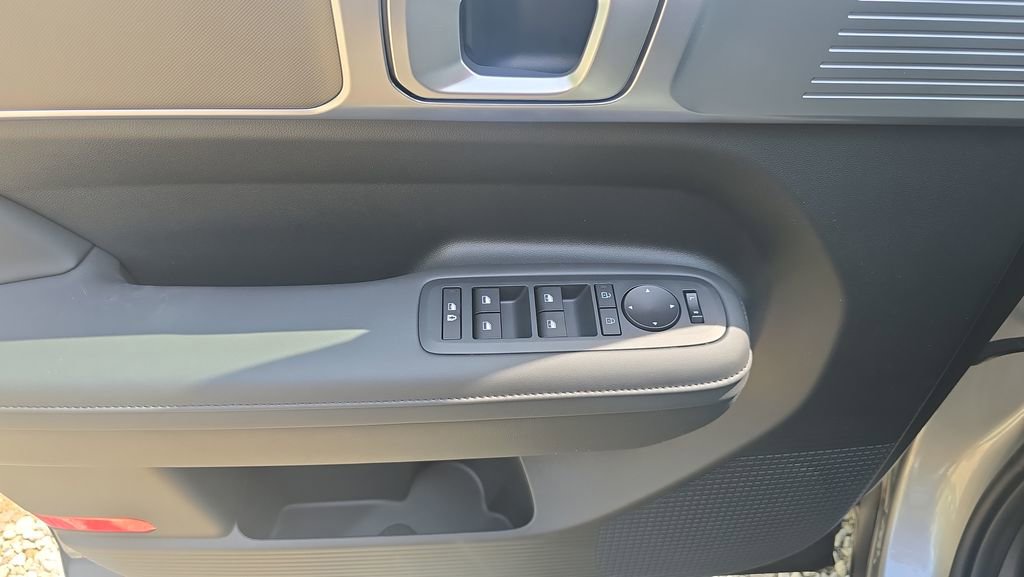 New 2026 Hyundai Santa Fe SEL FWD image 15