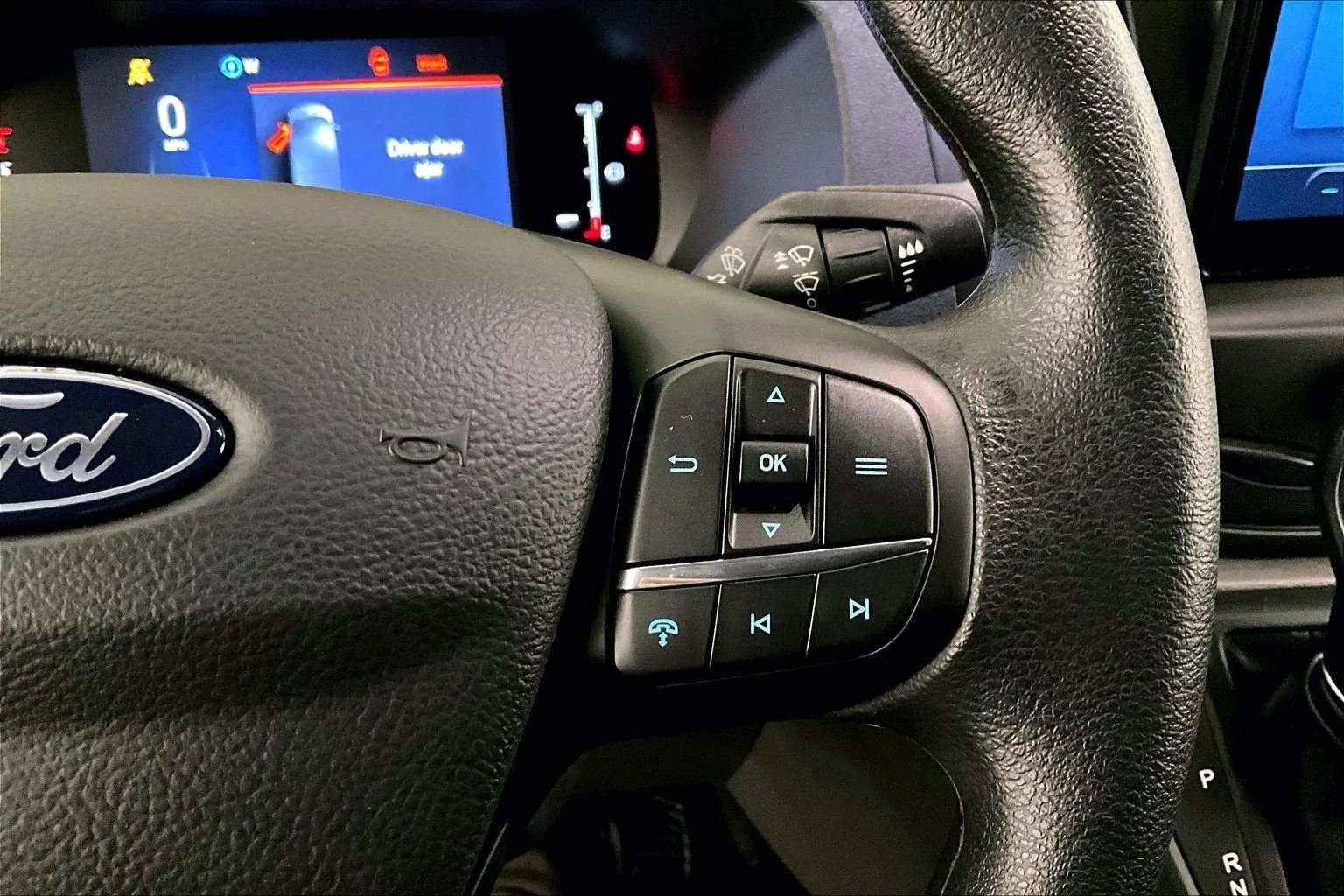 New 2026 Ford Transit 250 148 Medium Roof image 18