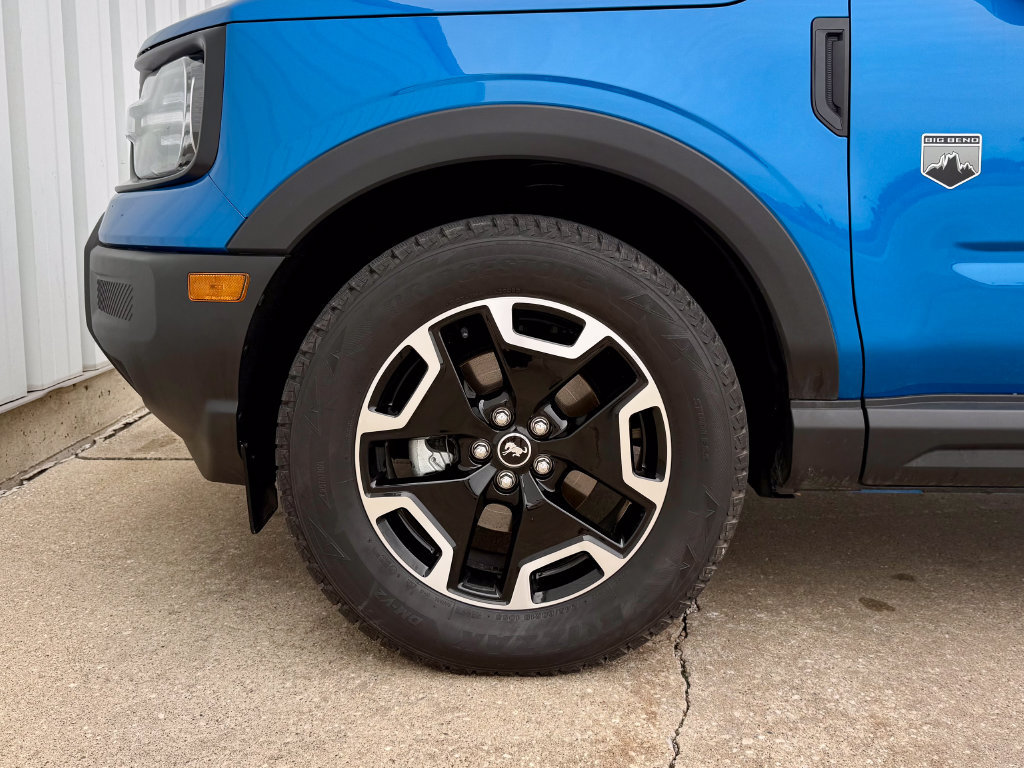 Certified 2025 Ford Bronco Sport Big Bend w/ Convenience Package AWD/4WD image 39
