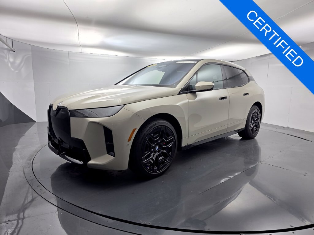 Certified 2026 BMW iX xDrive60 w/ M Sport Package AWD/4WD image 8