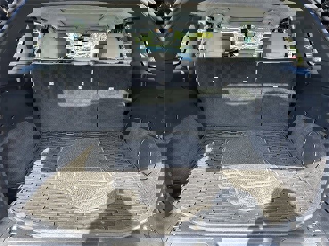 Used 2020 Jeep Grand Cherokee Summit image 16