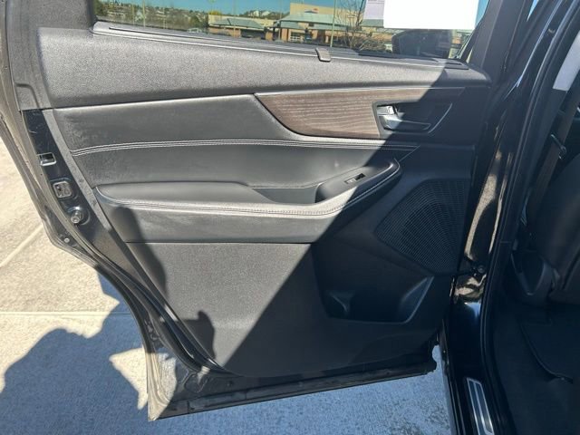 Used 2024 Acura MDX SH-AWD w/ Advance Package image 17