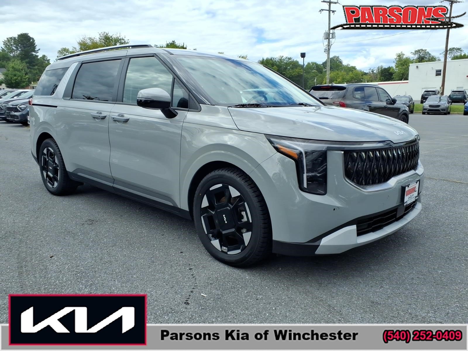 Certified 2025 Kia Carnival EX