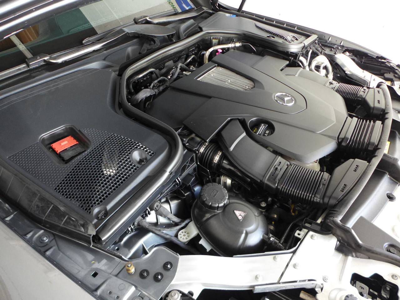 Used 2018 Mercedes-Benz E 400 4MATIC Cabriolet image 78