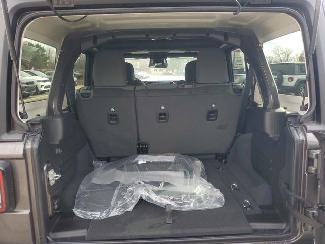 New 2026 Jeep Wrangler Unlimited Sport AWD/4WD image 9