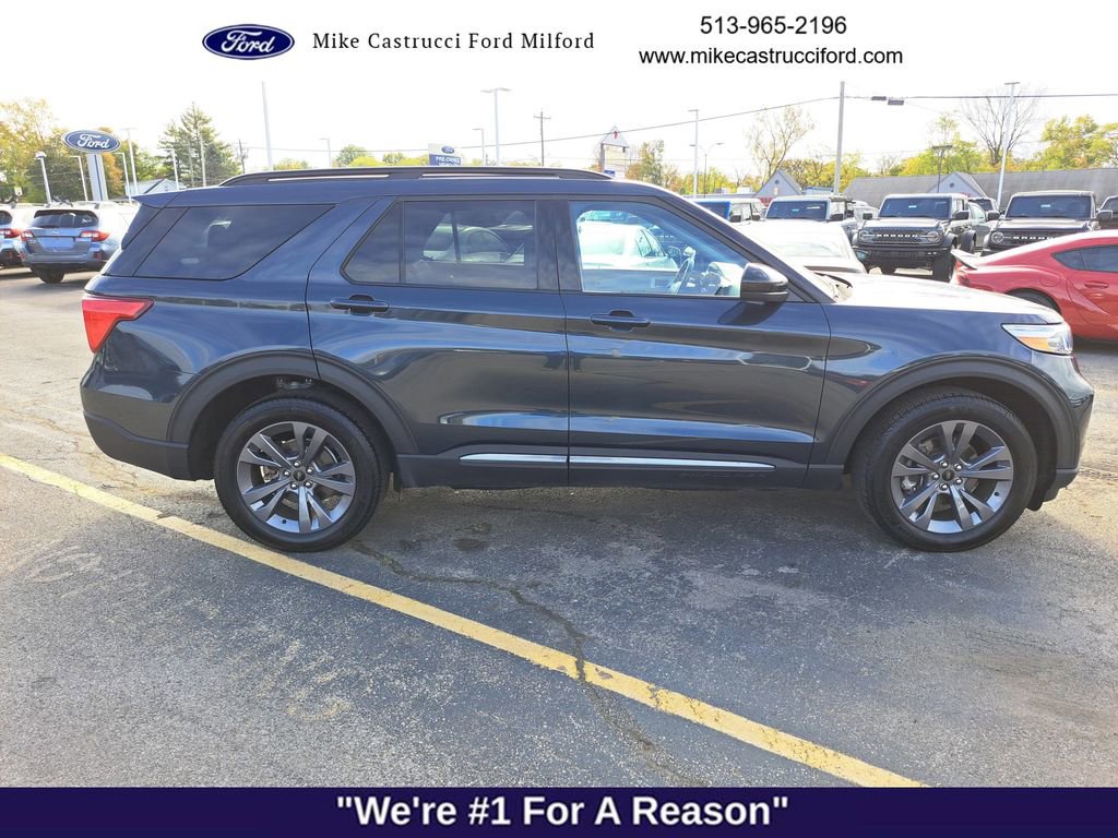 Certified 2024 Ford Explorer XLT w/ Equipment Group 202A image 6