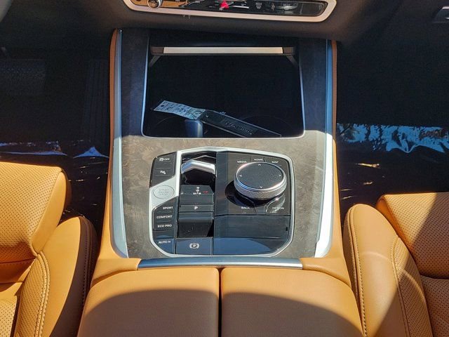 Used 2026 BMW X5 sDrive40i w/ Climate Comfort Package image 19