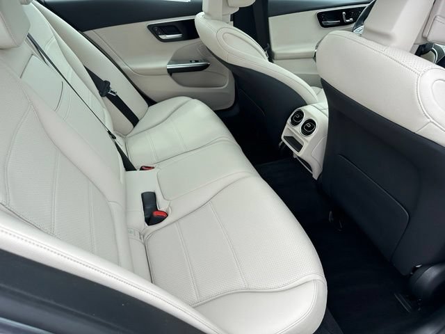 Used 2024 Mercedes-Benz C 300 4MATIC Sedan image 11