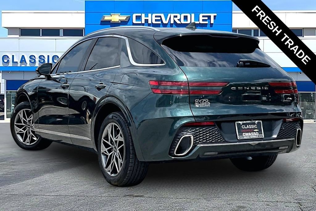 Used 2022 Genesis GV70 2.5T w/ Select Package AWD/4WD image 3