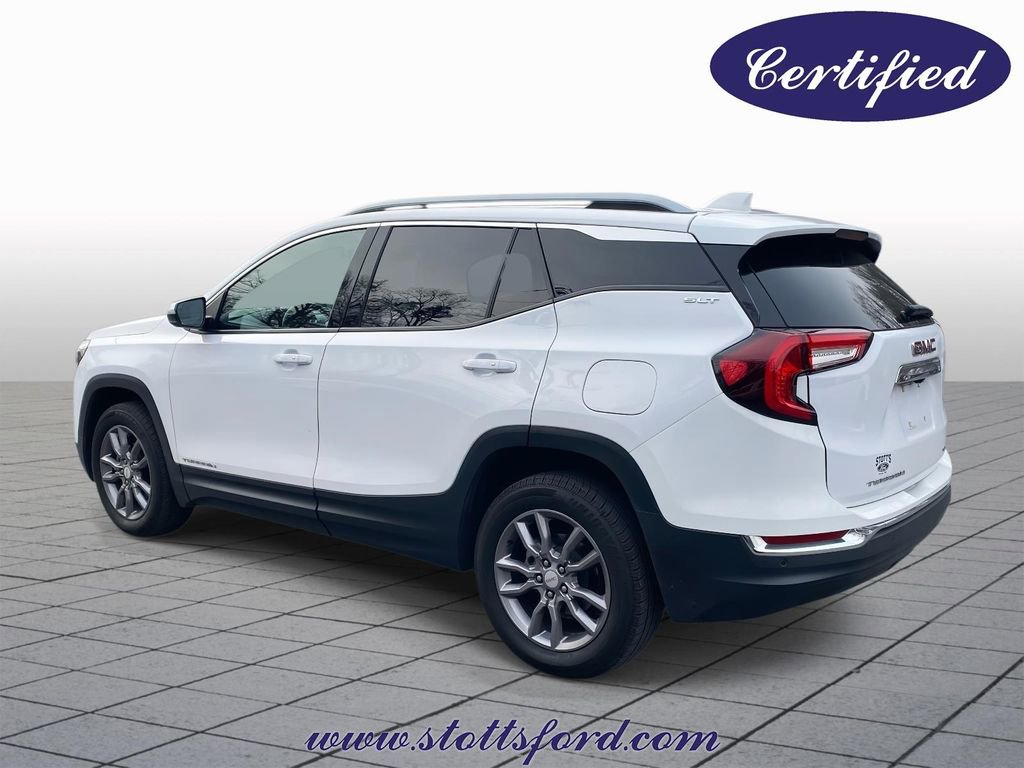 Used 2023 GMC Terrain SLT w/ Tech Package AWD/4WD image 4