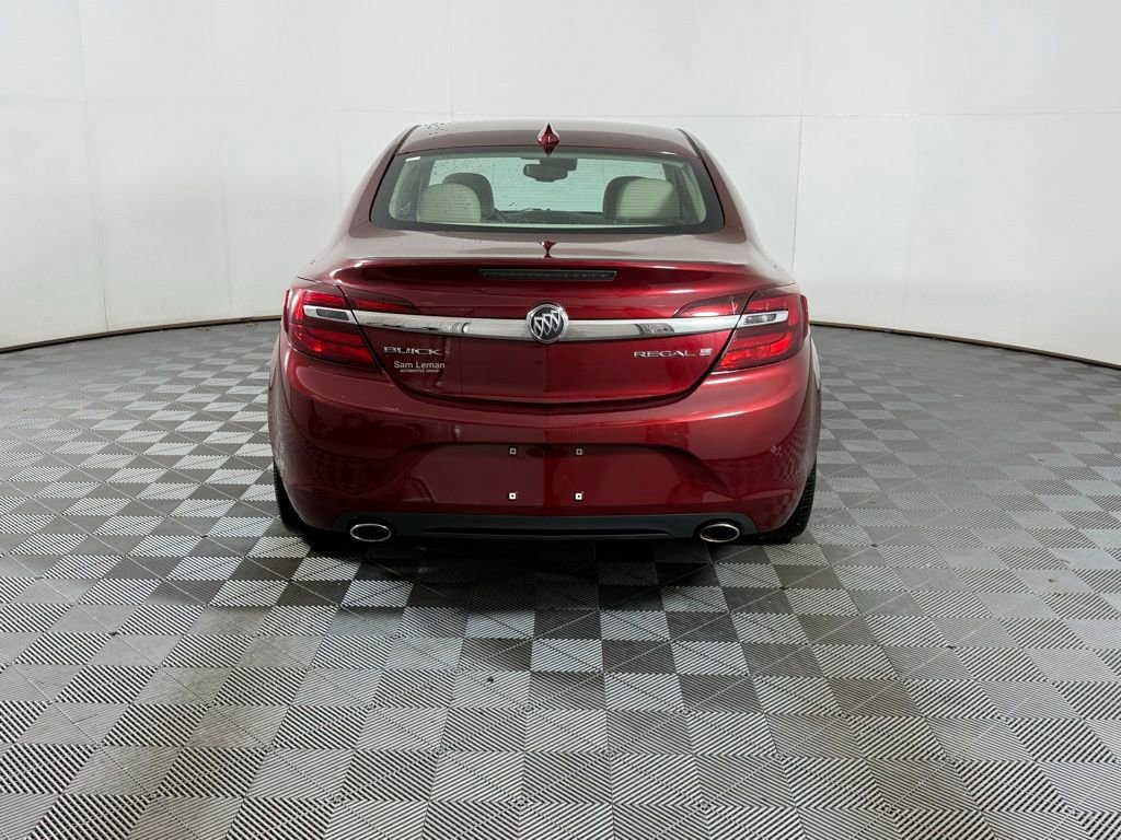 Used 2016 Buick Regal Premium w/ Driver Confidence Package #1 FWD image 10