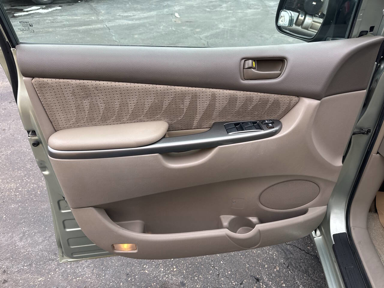 Used 2006 Toyota Sienna LE FWD image 13