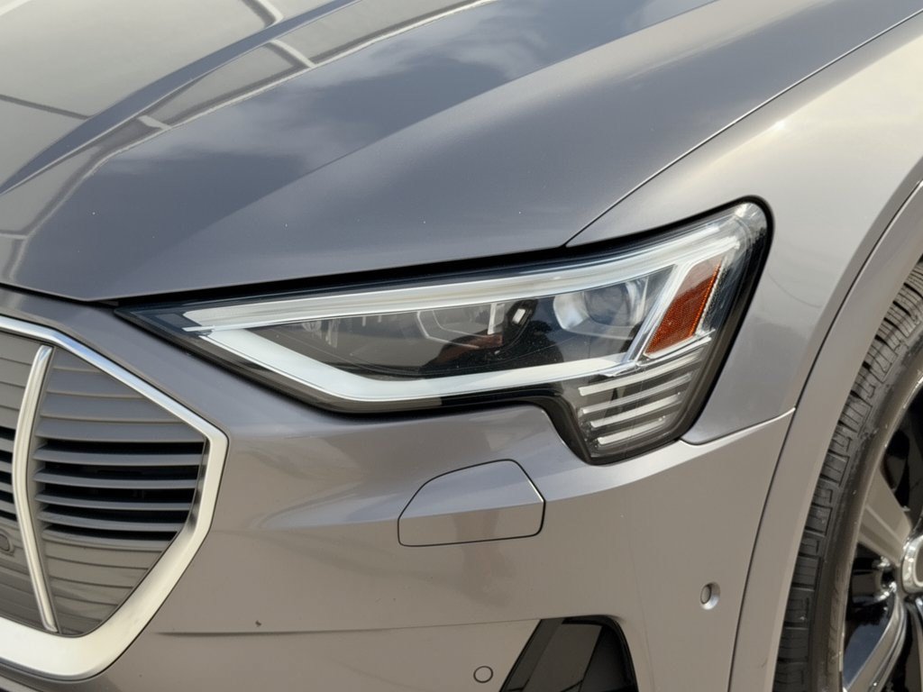 Used 2019 Audi e-tron Premium Plus AWD/4WD image 12
