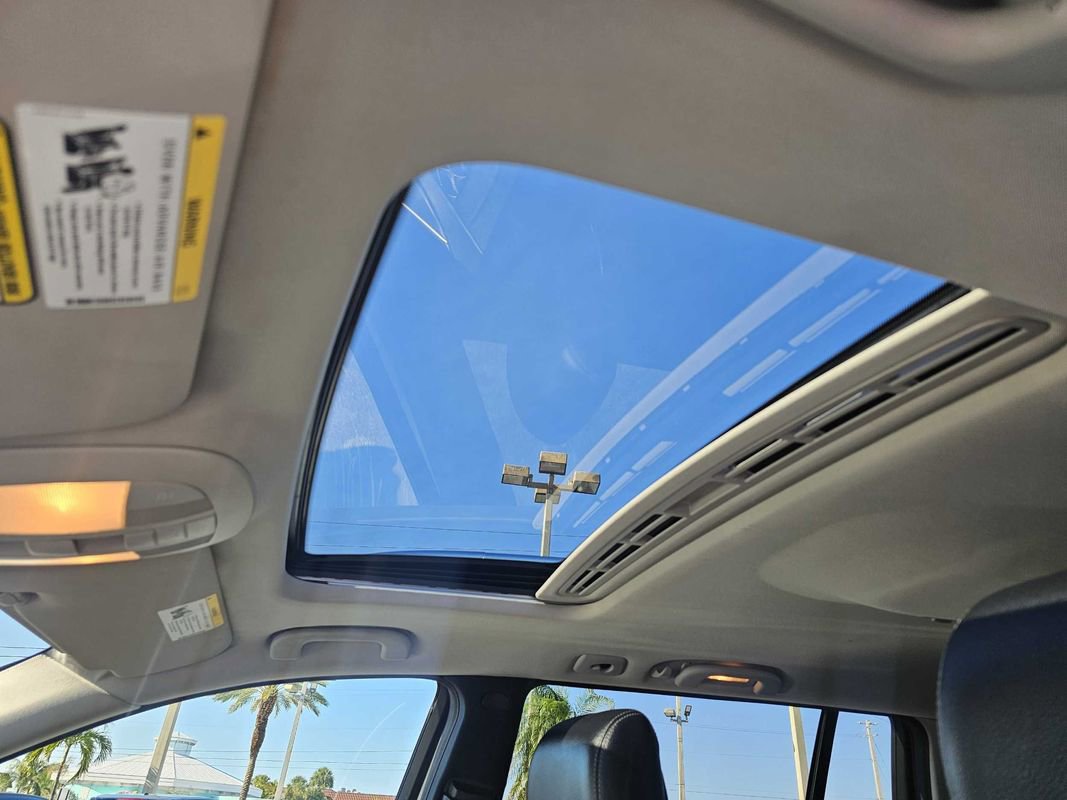 Used 2012 Mercedes-Benz GL 320 BlueTEC 4MATIC image 13