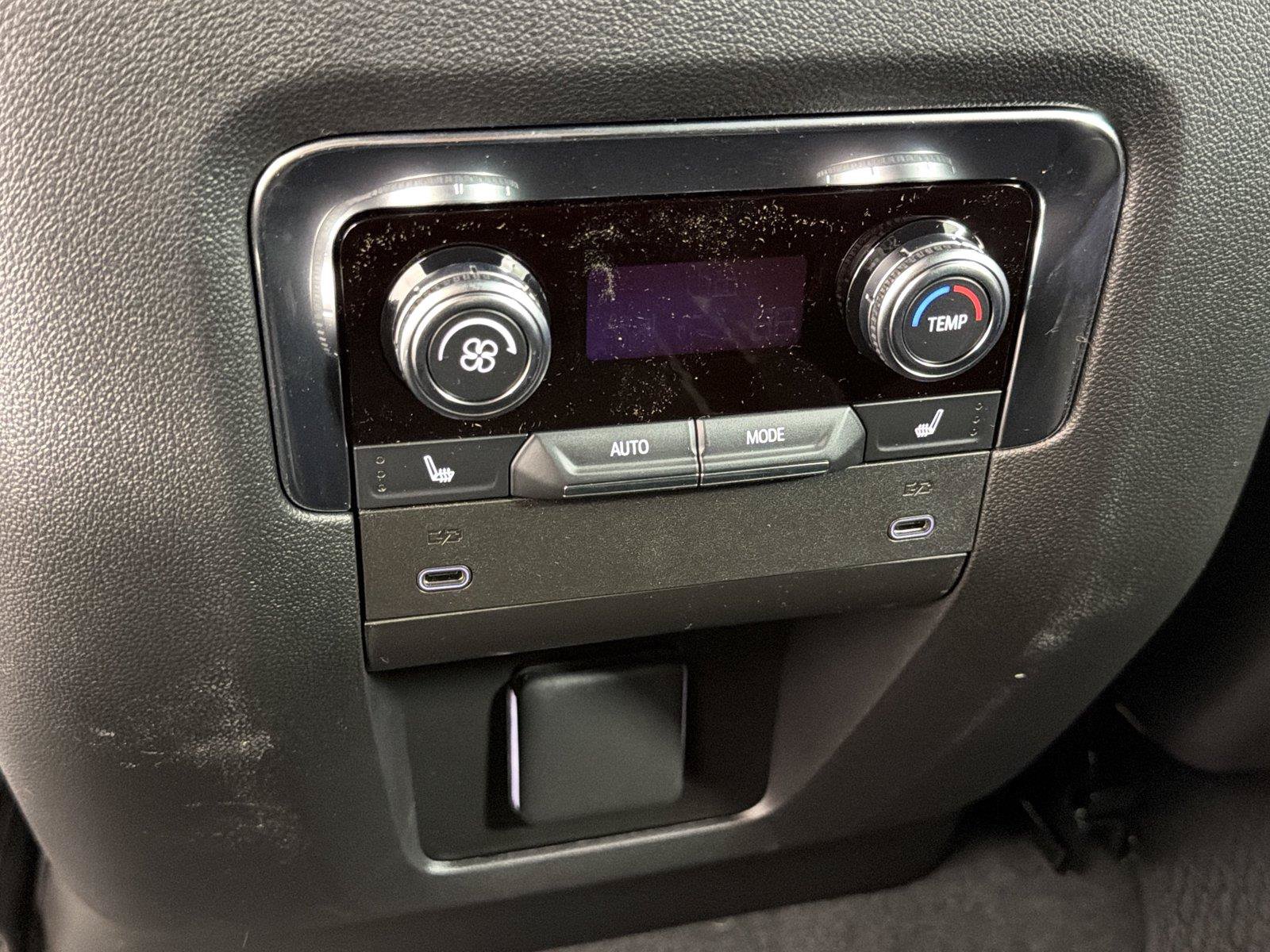 New 2026 GMC Yukon XL Denali w/ Sun & Power Step Package AWD/4WD image 23