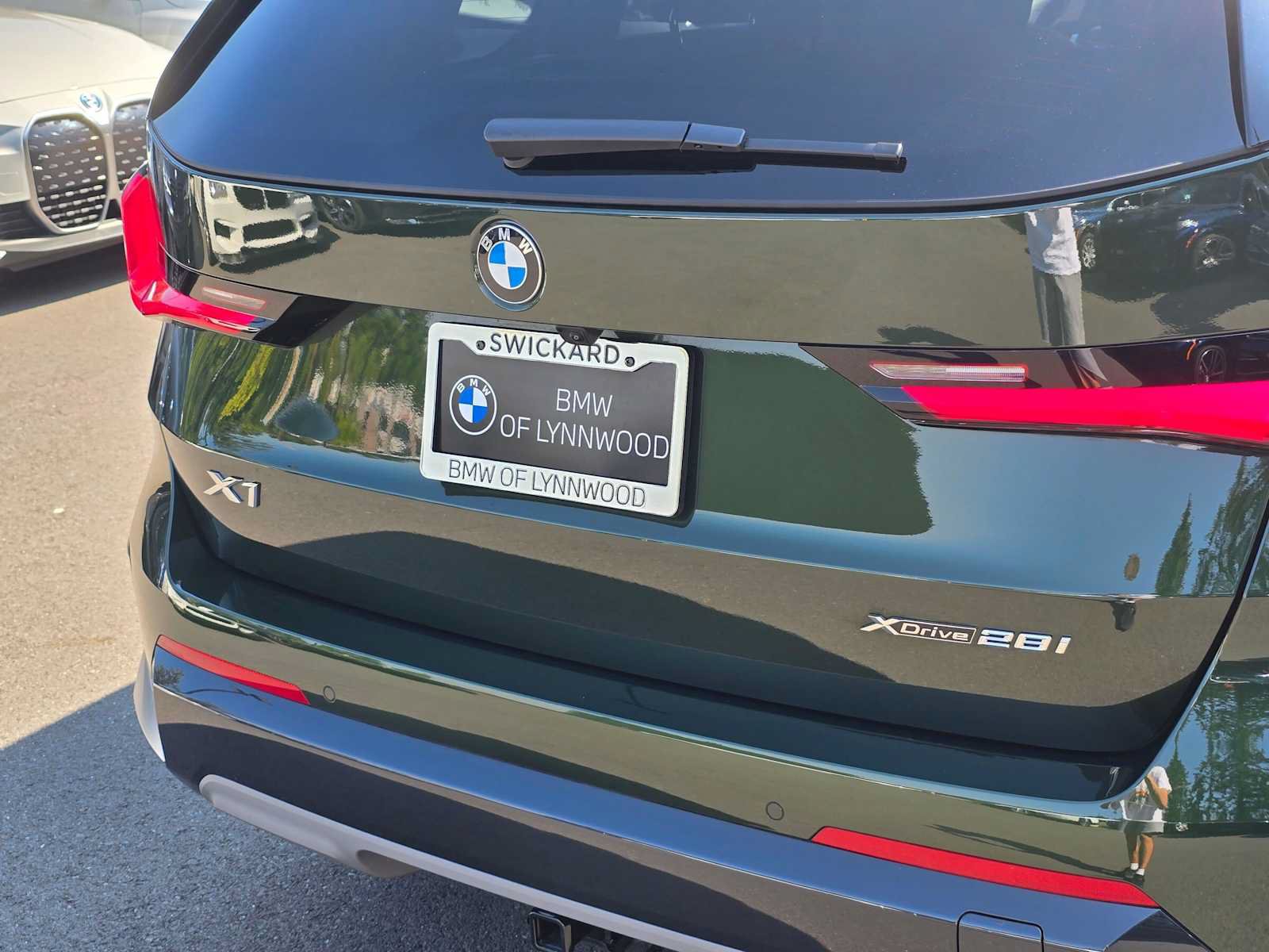 Used 2025 BMW X1 xDrive28i w/ Premium Package AWD/4WD image 15