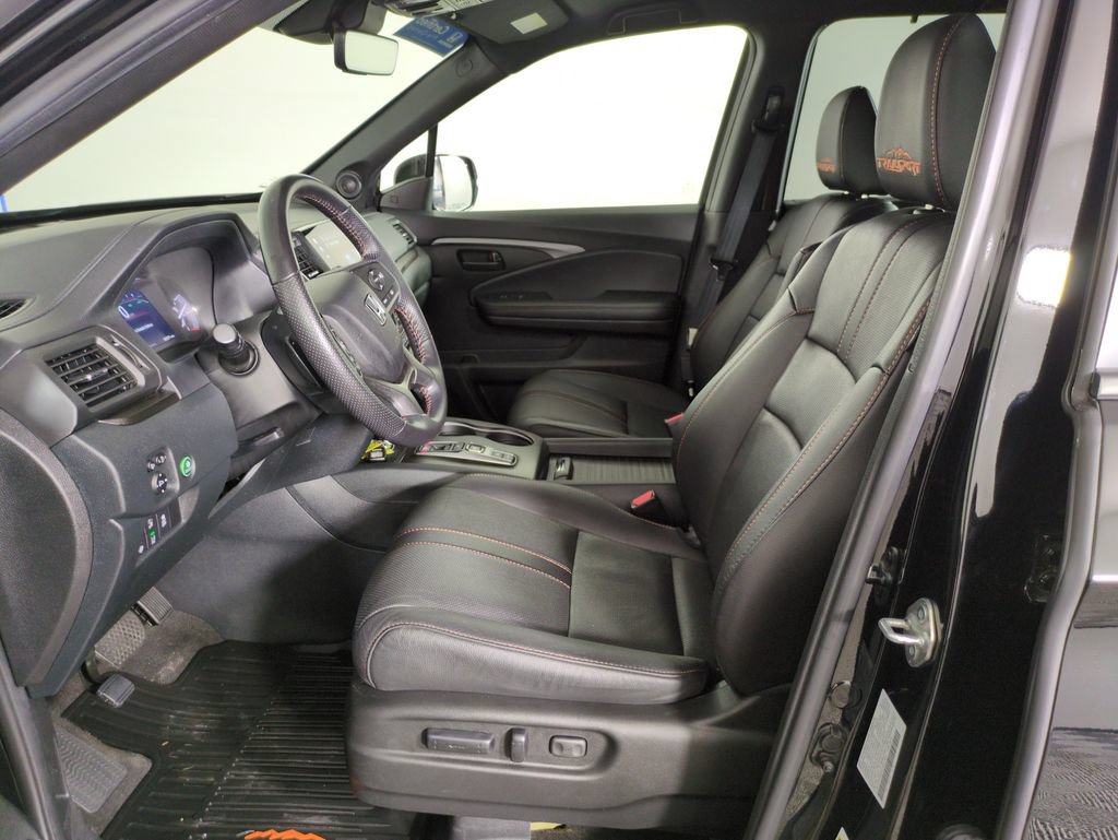Certified 2023 Honda Passport TrailSport image 13