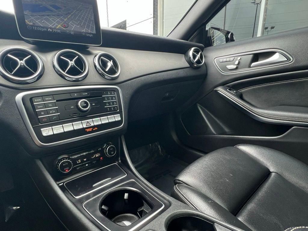 Used 2019 Mercedes-Benz GLA 250 4MATIC image 40