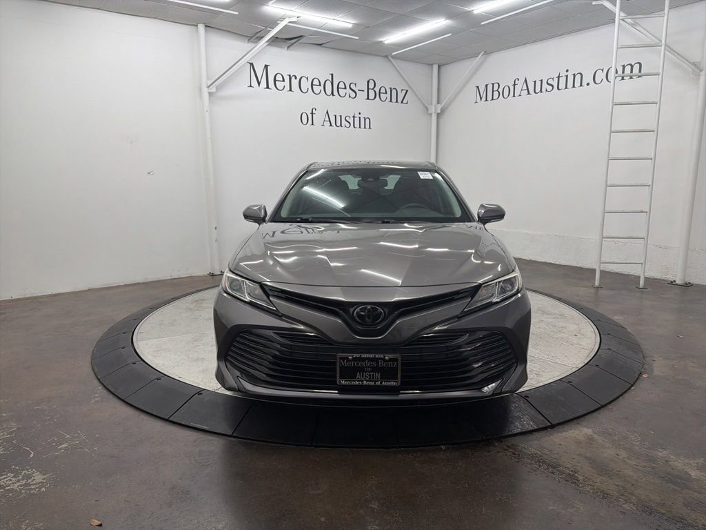 Used 2020 Toyota Camry LE w/ Convenience Package FWD image 2