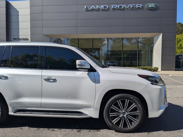 Used 2021 Lexus LX 570 4WD w/ Luxury Package image 8