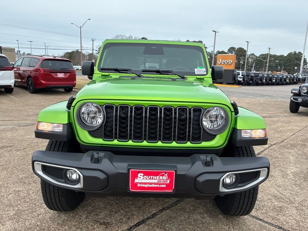 New 2026 Jeep Gladiator Sport AWD/4WD image 9