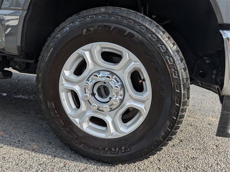 Used 2026 Ford F250 XLT AWD/4WD image 9