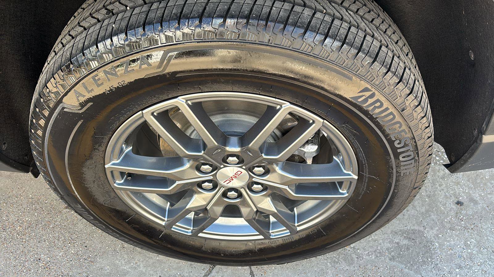 Certified 2025 GMC Acadia Elevation image 11