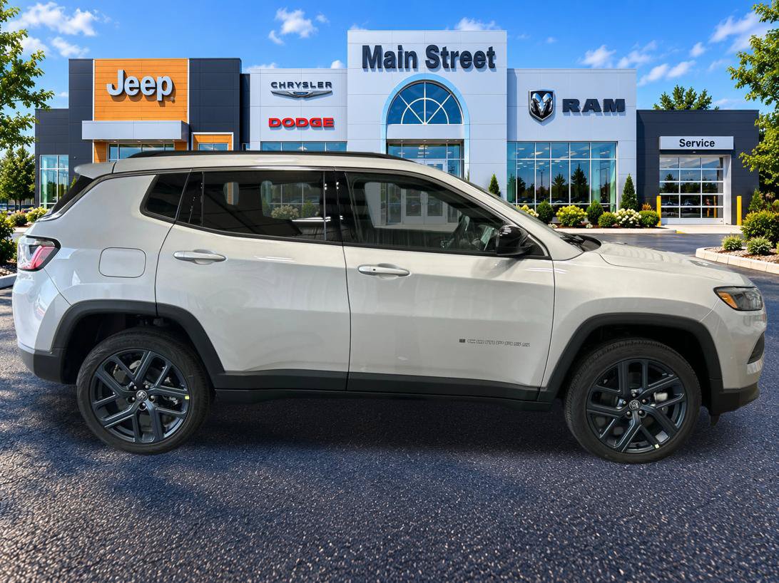 New 2026 Jeep Compass Latitude AWD/4WD image 6