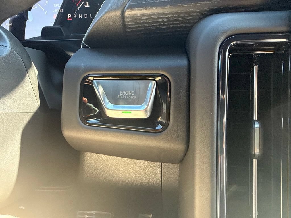 New 2026 GMC Yukon AT4 Ultimate AWD/4WD image 25