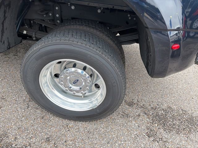 Used 2023 Ford F450 Lariat w/ FX4 Off-Road Package AWD/4WD image 7