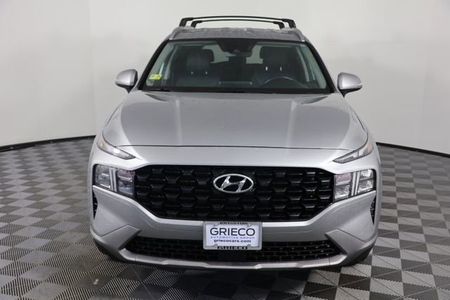 Used 2023 Hyundai Santa Fe SEL image 3