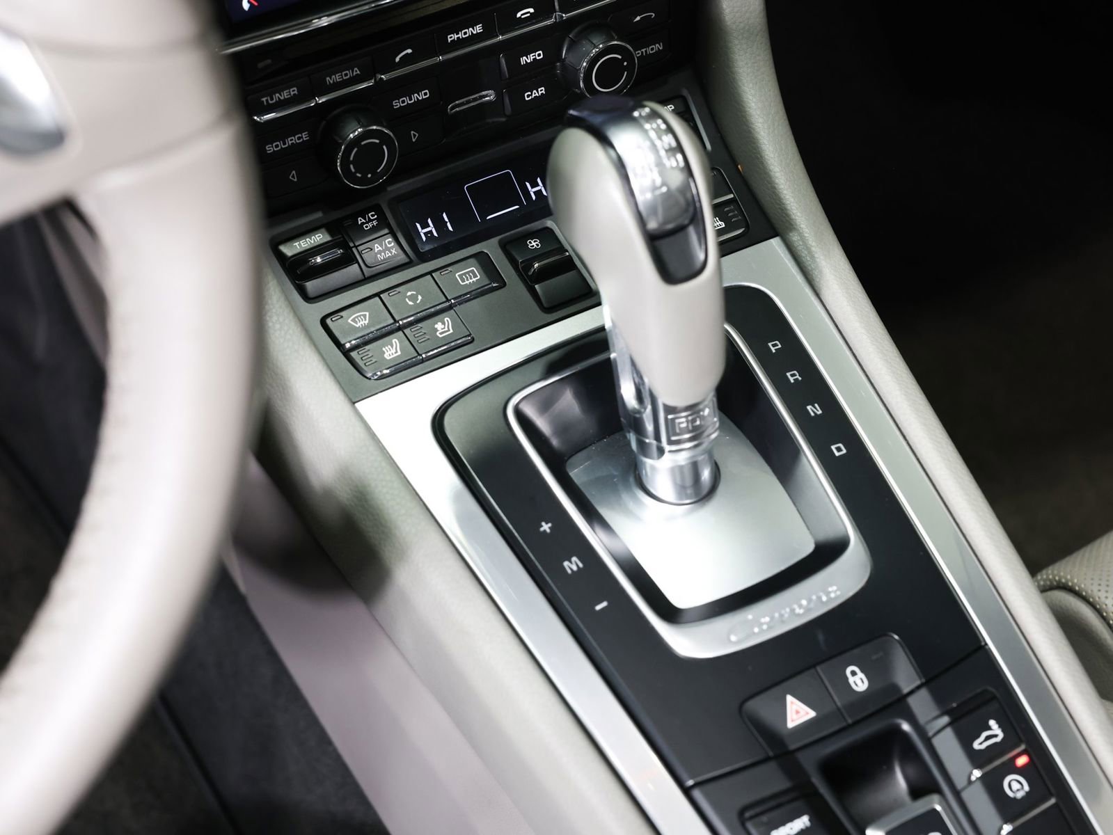 Used 2013 Porsche 911 Carrera image 45