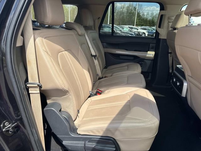 Used 2024 Ford Expedition Max Limited AWD/4WD image 26