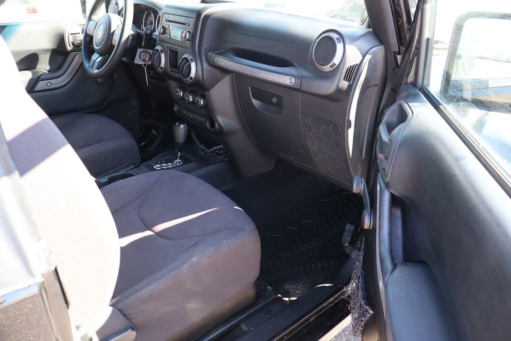 Used 2013 Jeep Wrangler Sport w/ Trailer Tow Group image 39