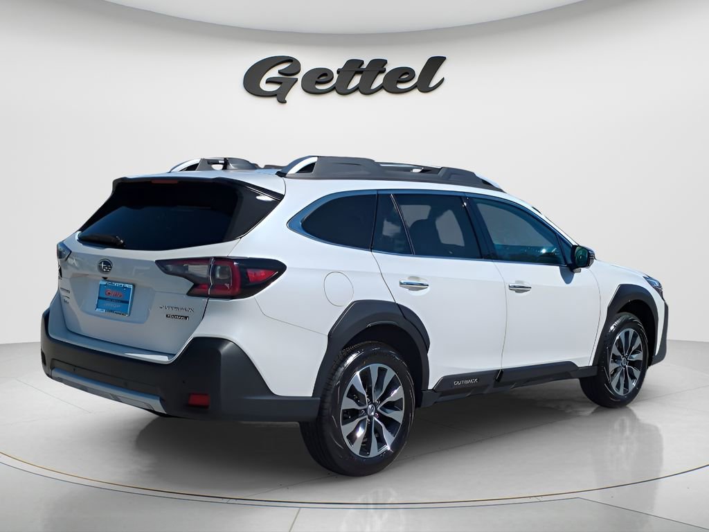 Used 2024 Subaru Outback Touring image 5