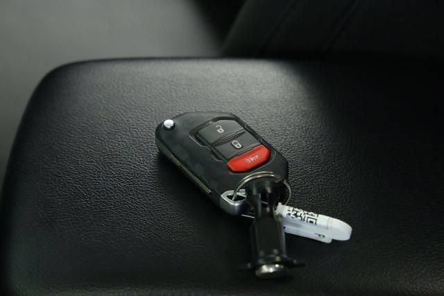 Used 2023 Jeep Wrangler Sport AWD/4WD image 34