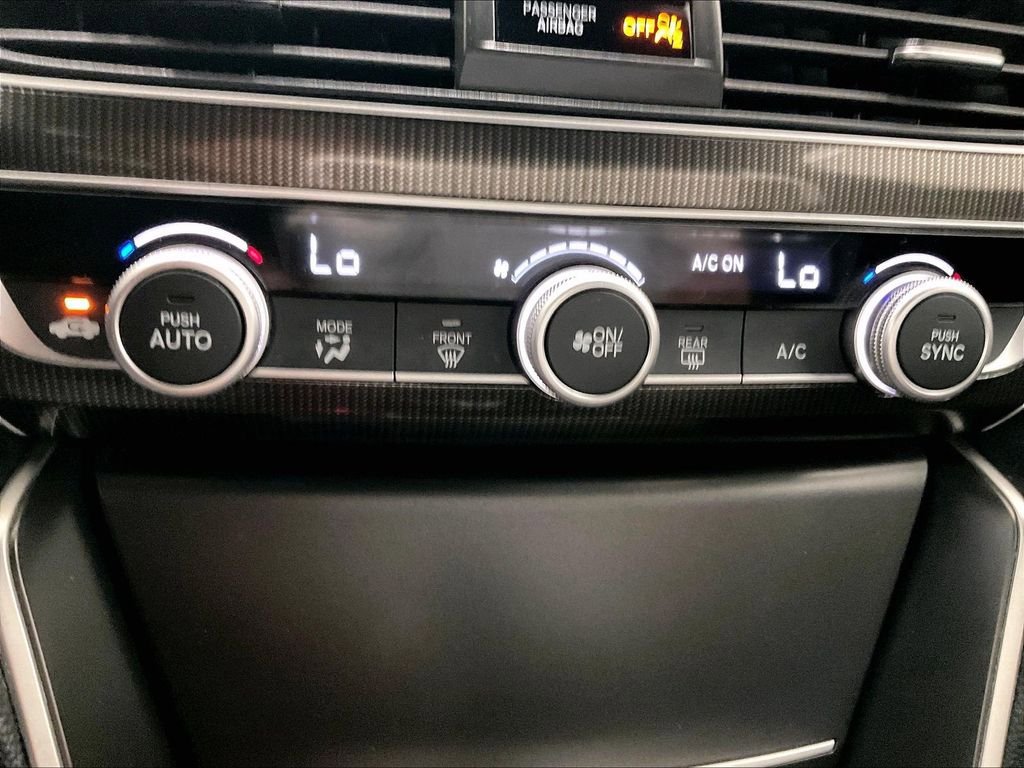 Used 2018 Honda Accord Sport image 25