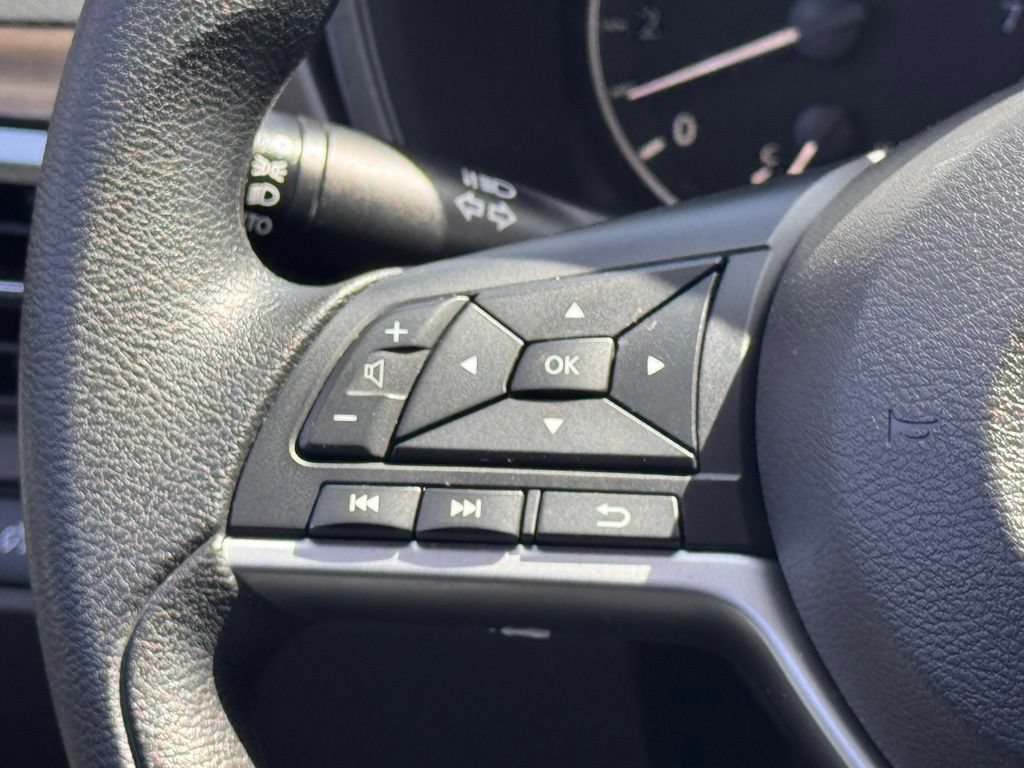 Certified 2024 Nissan Altima 2.5 SV FWD image 16